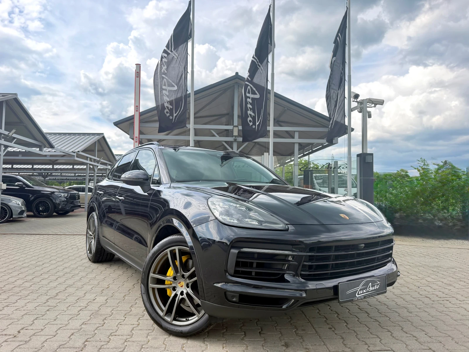 Porsche Cayenne MATRIX#PANORAMA#ОБДУХ#360* CAM#DISTR#BOSSE#FULL, снимка 2 - Автомобили и джипове - 54646843