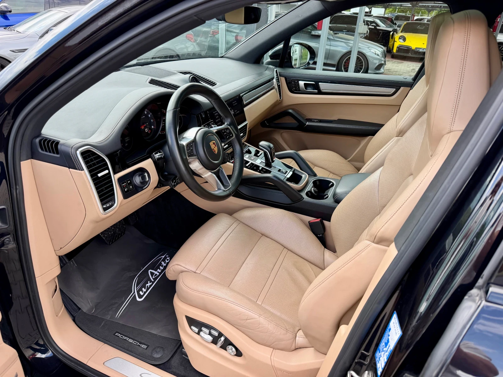 Porsche Cayenne MATRIX#PANORAMA#ОБДУХ#360* CAM#DISTR#BOSSE#FULL, снимка 13 - Автомобили и джипове - 54646843