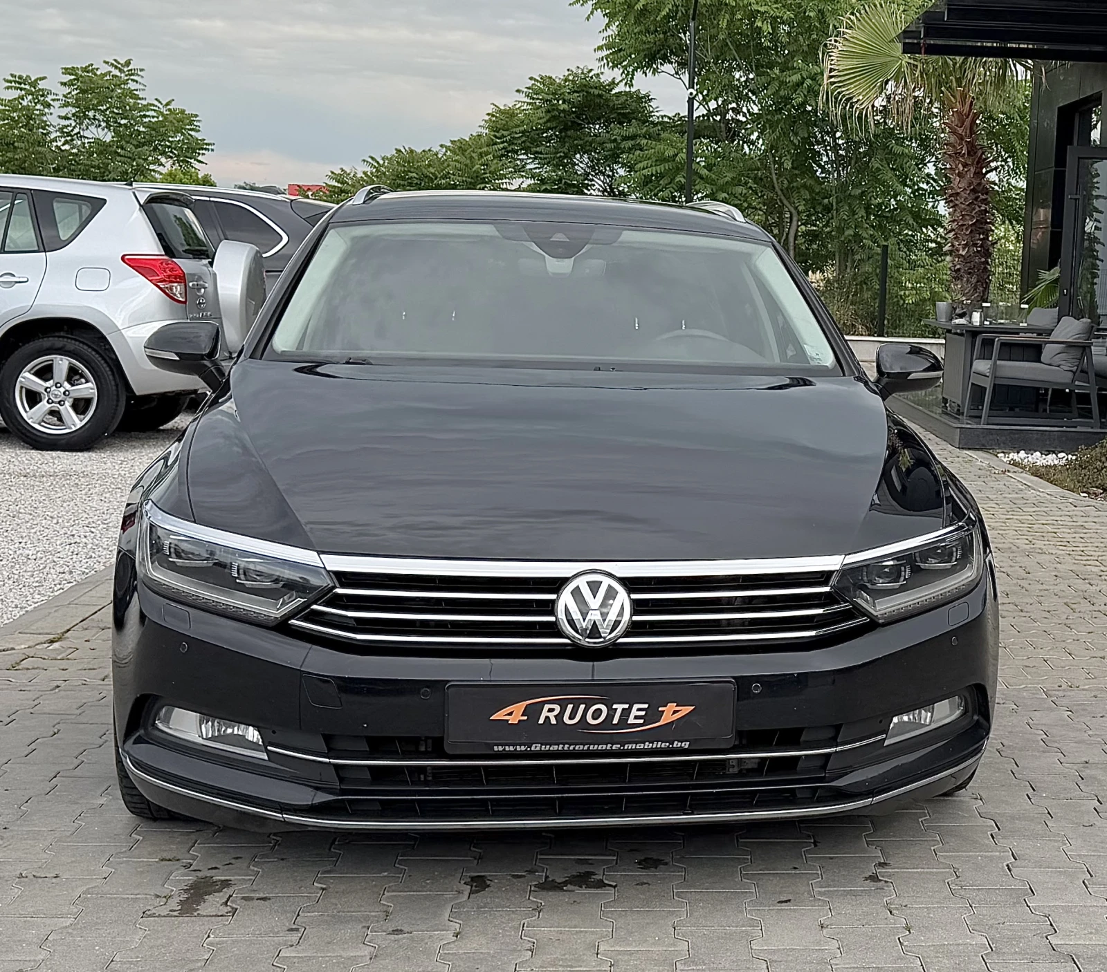 VW Passat 2.0TDi Highline * Virtual* Подгрев/Камера/Keyless