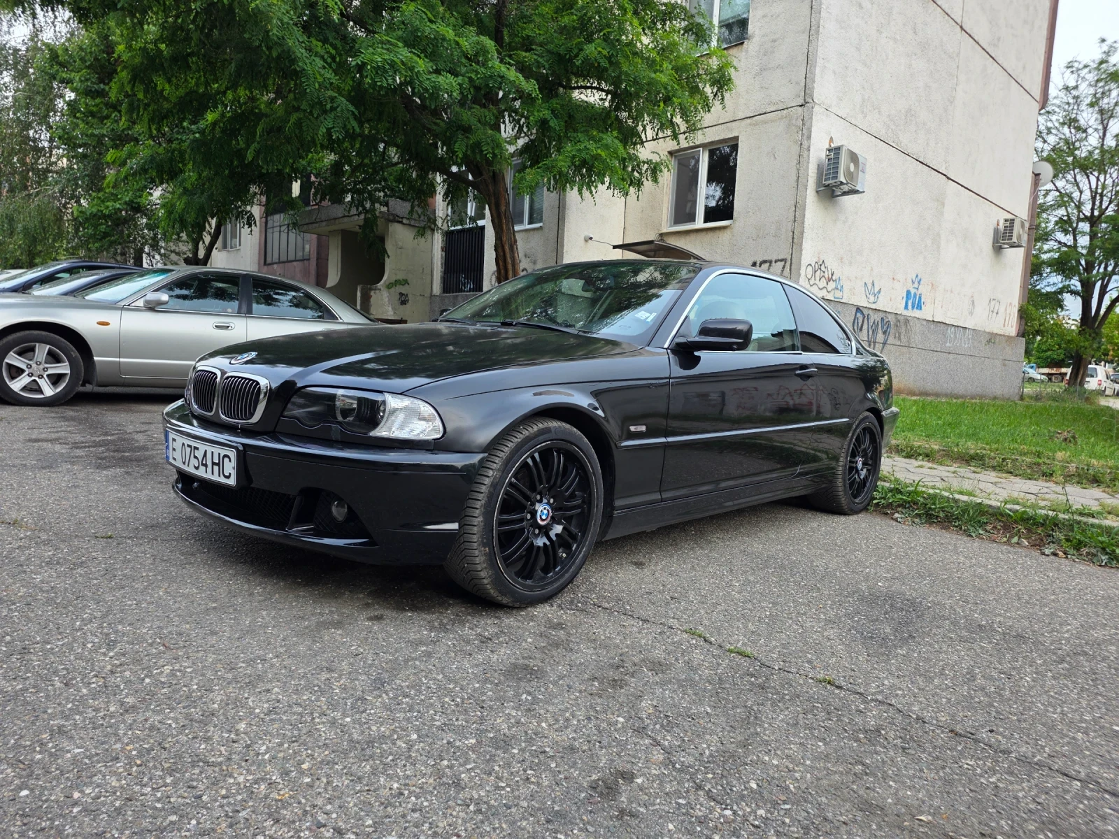 BMW 323, снимка 2 - Автомобили и джипове - 54825112
