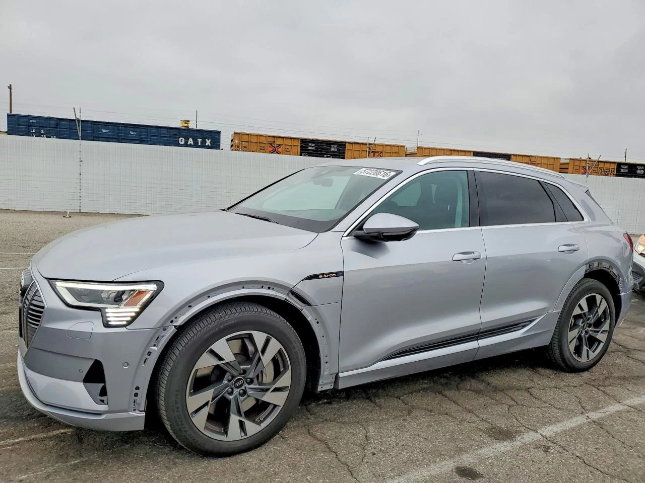 Audi E-Tron Premium Plus