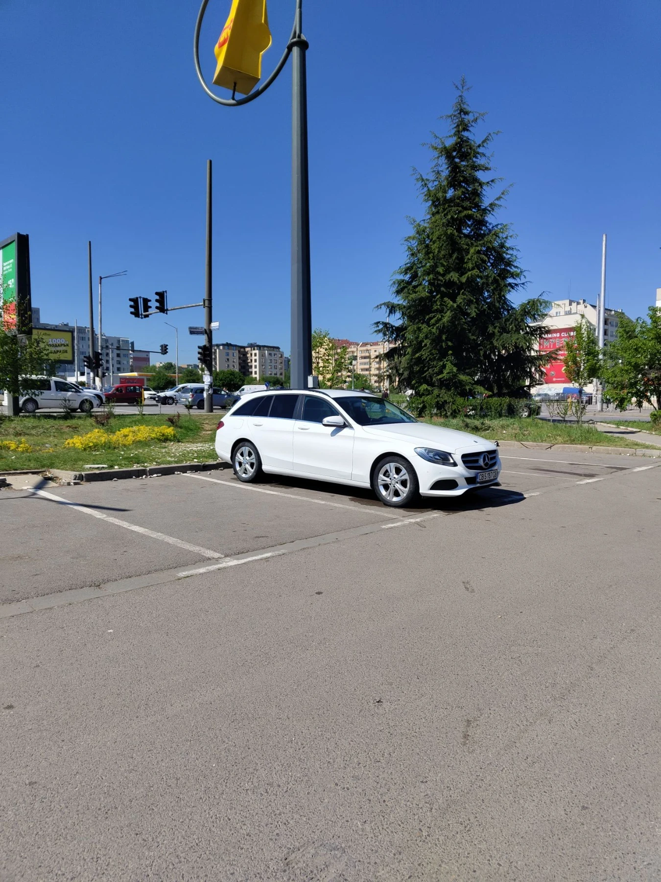 Mercedes-Benz C 220, снимка 8 - Автомобили и джипове - 55797962