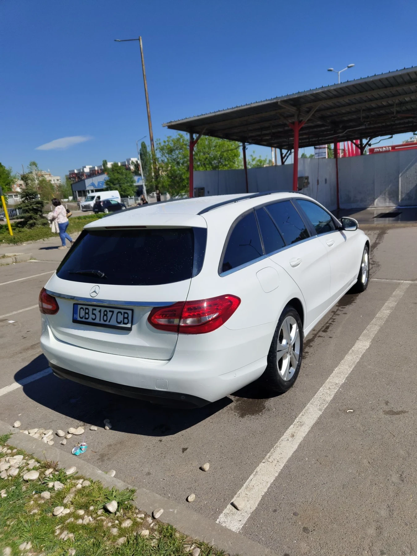 Mercedes-Benz C 220, снимка 4 - Автомобили и джипове - 55797962