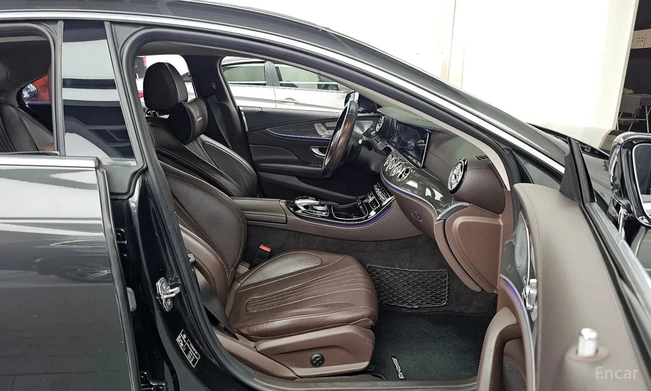 Mercedes-Benz CLS 400 d 4MATIC AMG Line/360/ОБДУХ/ДИСТРОНИК/, снимка 11 - Автомобили и джипове - 56130866