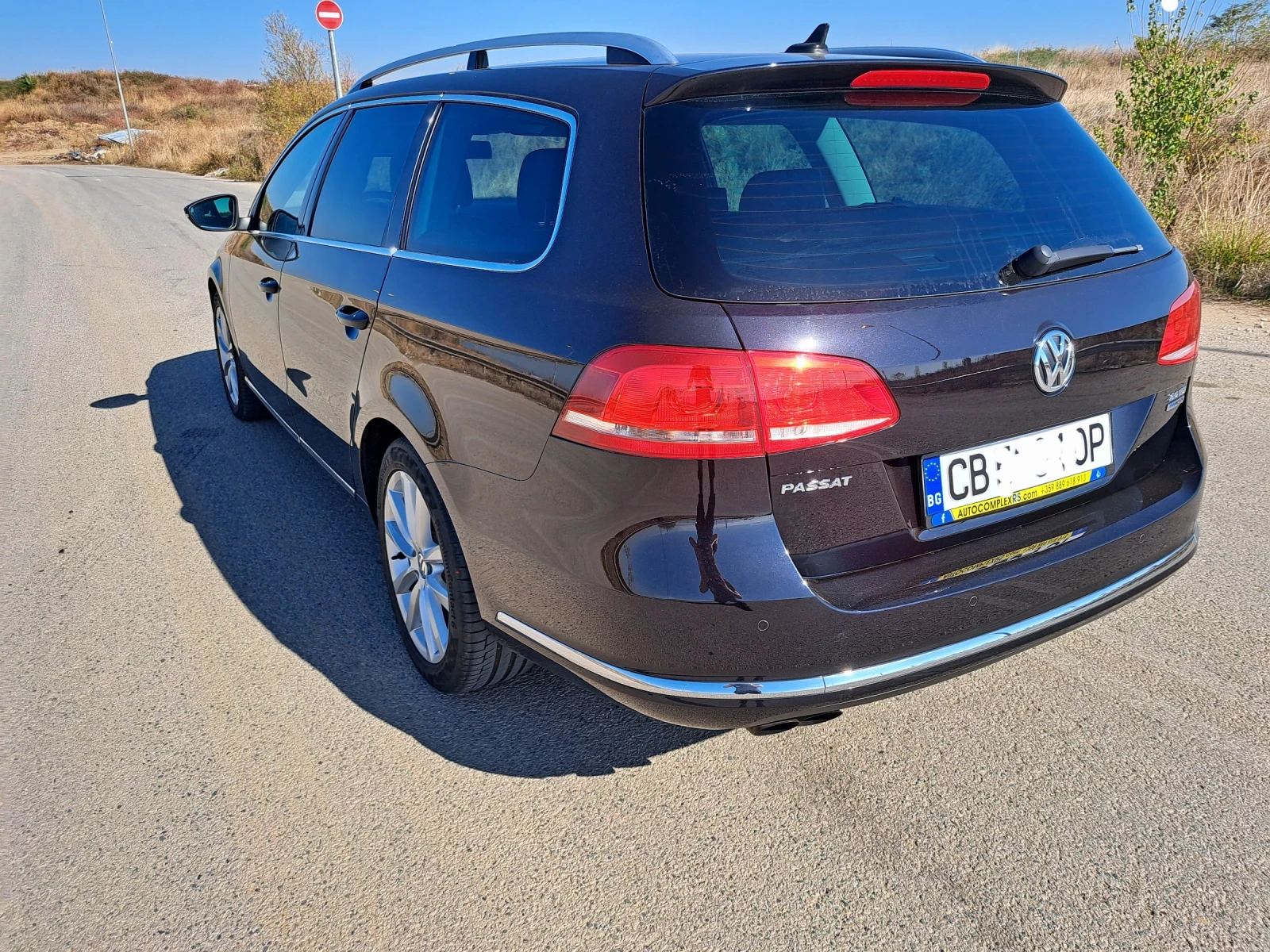 VW Passat 2.0 tdi, снимка 12 - Автомобили и джипове - 56603230