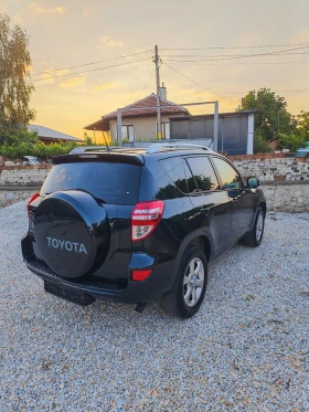 Toyota Rav4 2.2 D-4D Executive, снимка 12