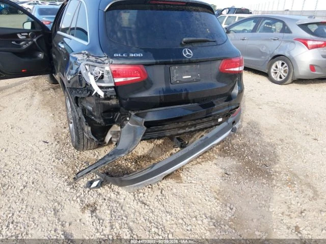 Mercedes-Benz GLC 300 | Цена до България, снимка 5 - Автомобили и джипове - 54179038