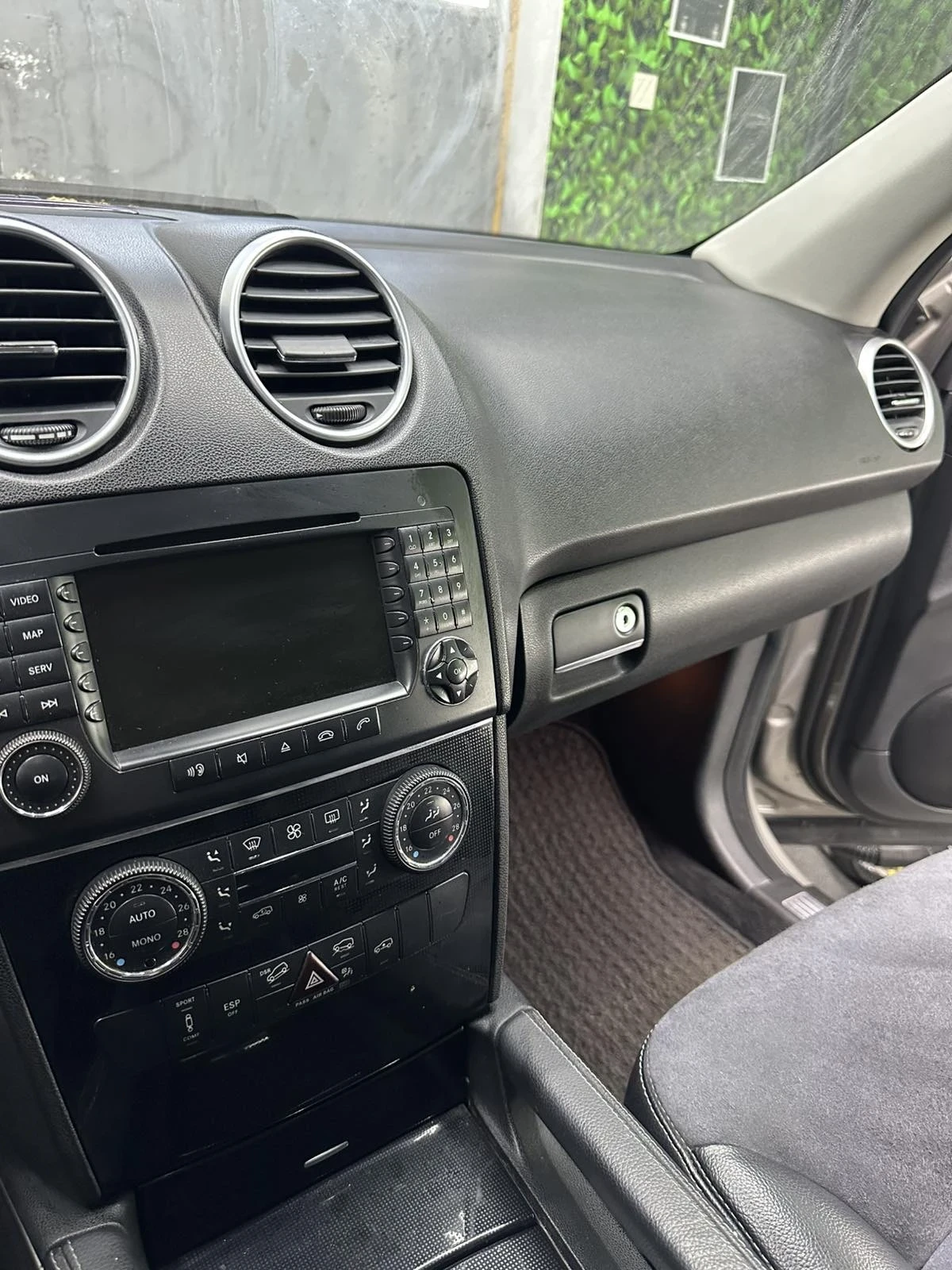Mercedes-Benz ML 320  - изображение 9
