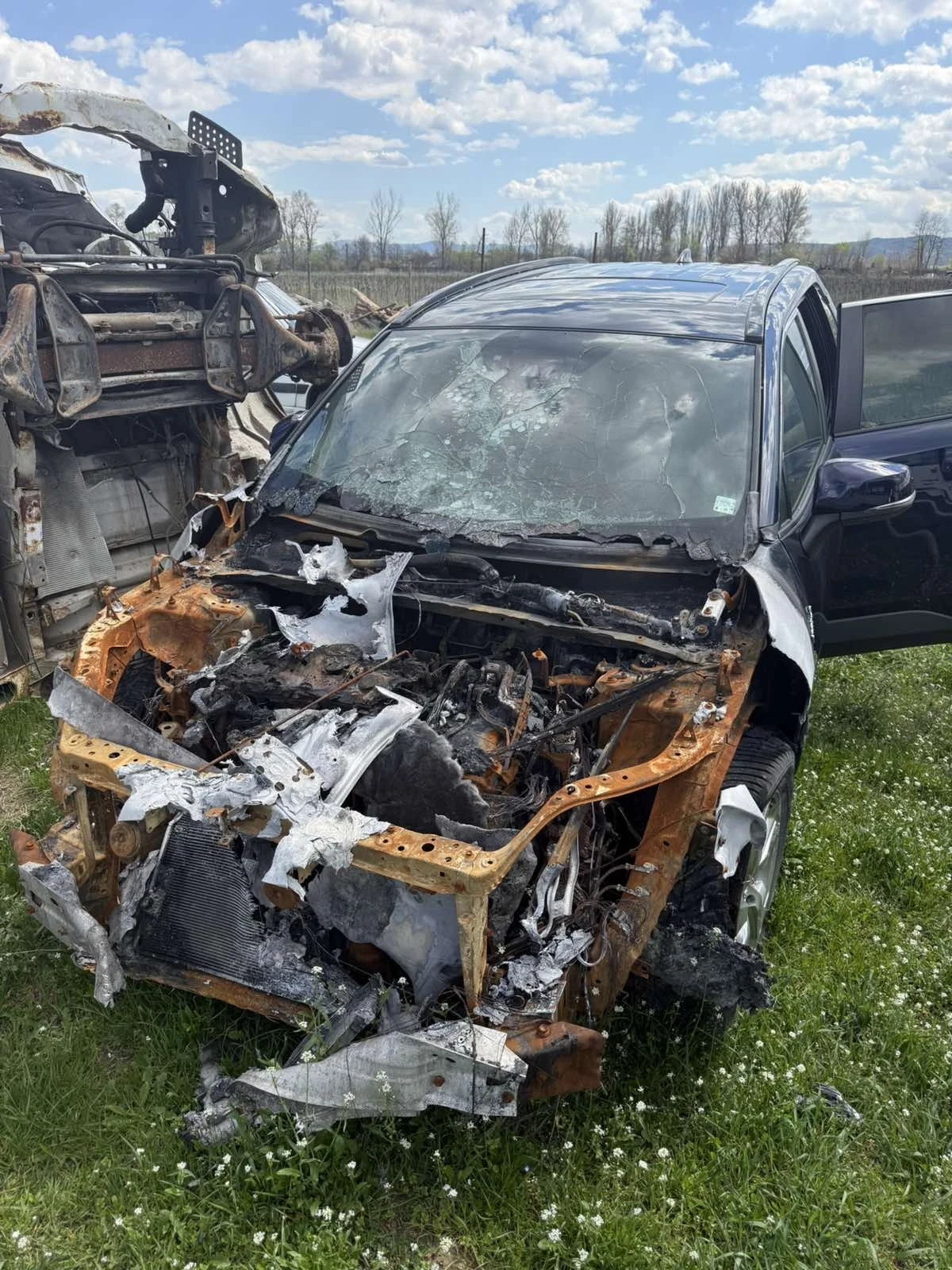 Toyota Rav4 2.5 hybrid, снимка 13 - Автомобили и джипове - 54219738