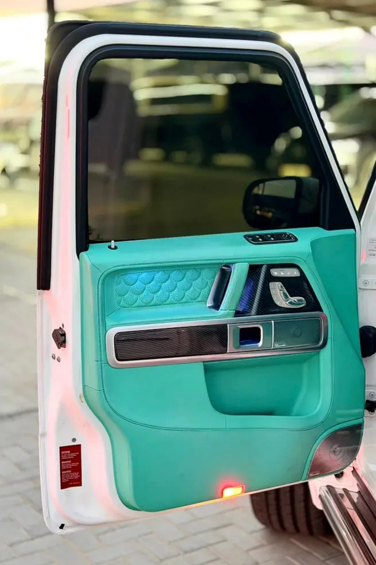 Mercedes-Benz G 63 AMG BRABUS, снимка 8 - Автомобили и джипове - 54295005