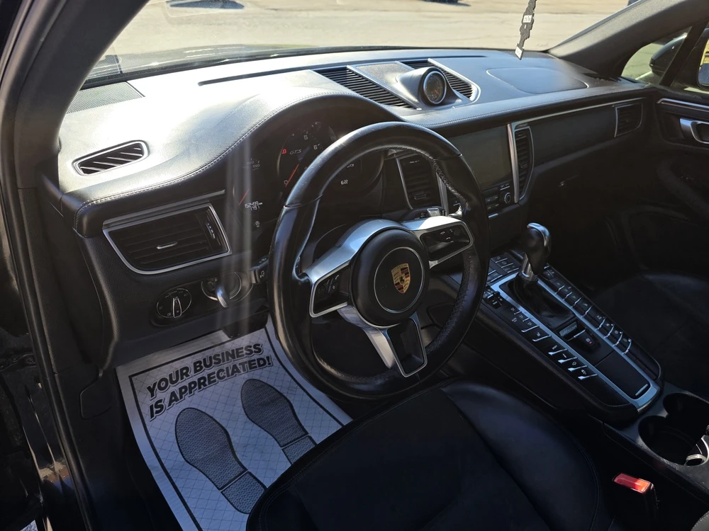 Porsche Macan GTS* Алкантара* Подгреви отп/отз* Въздушно ок.* ЗД, снимка 9 - Автомобили и джипове - 54946096