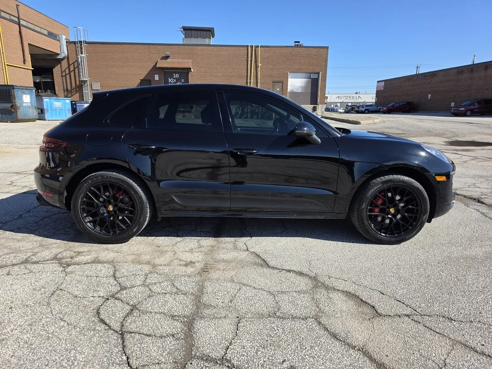 Porsche Macan GTS* Алкантара* Подгреви отп/отз* Въздушно ок.* ЗД, снимка 4 - Автомобили и джипове - 54946096