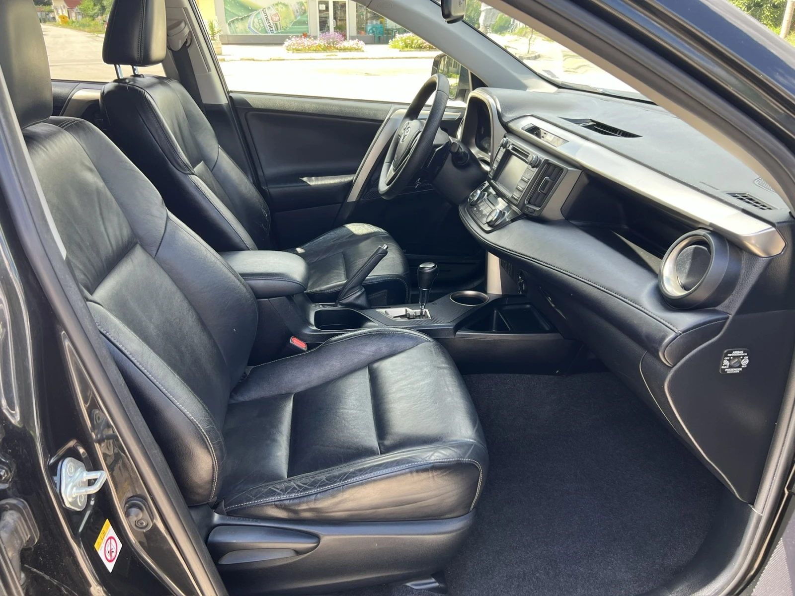Toyota Rav4 2.2 D AWD = MGT Select 2 = , снимка 15 - Автомобили и джипове - 55007391