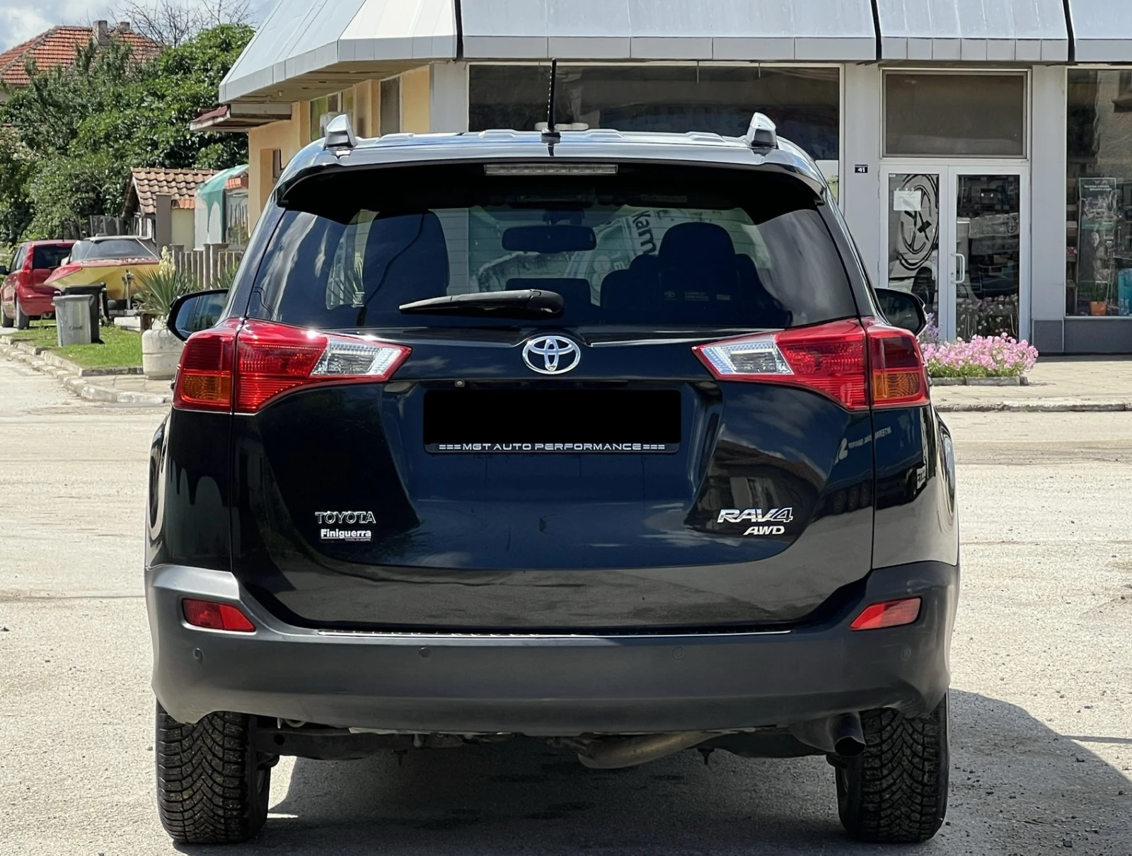 Toyota Rav4 2.2 D AWD = MGT Select 2 = , снимка 4 - Автомобили и джипове - 55007391