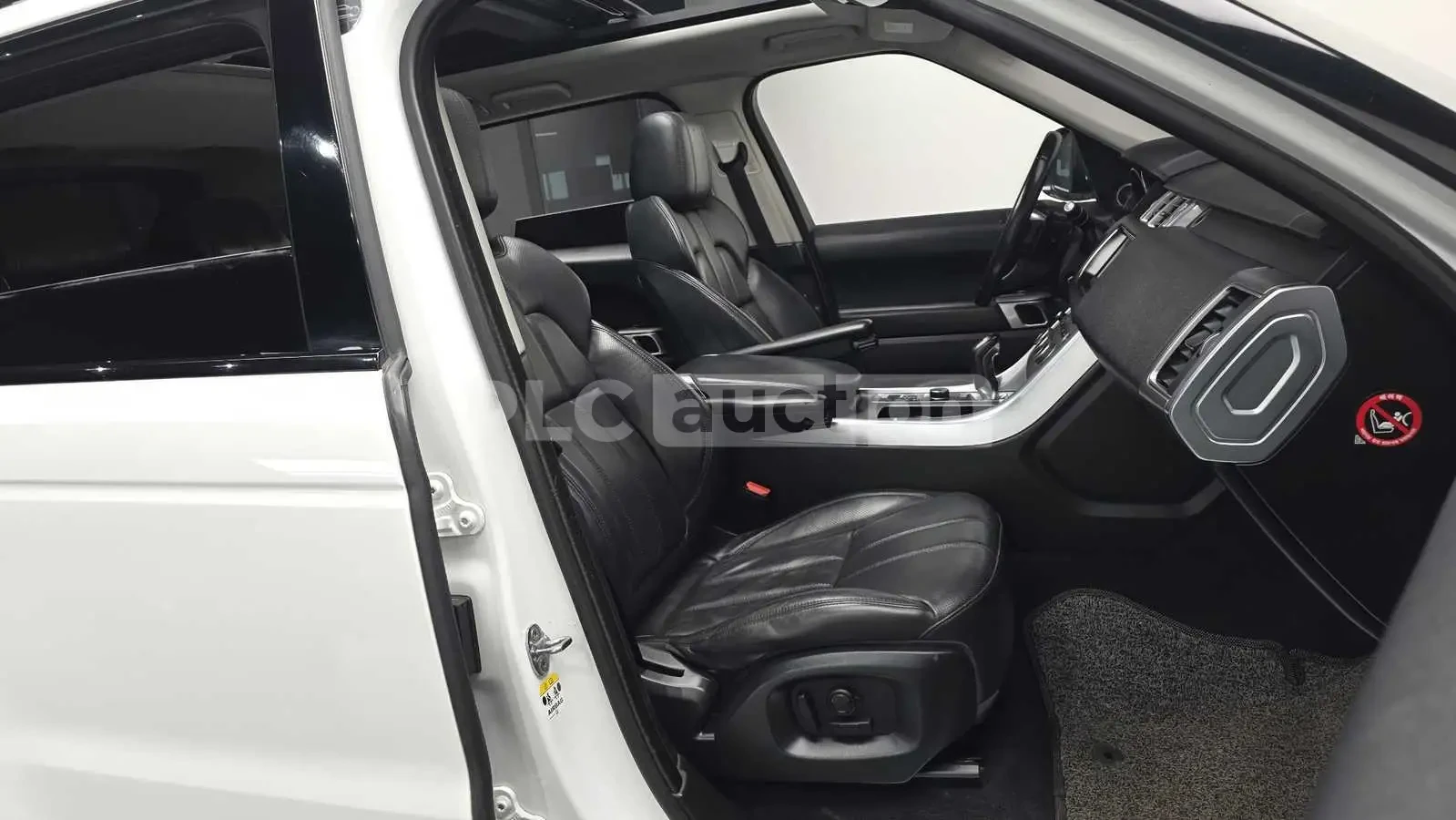 Land Rover Range Rover Sport HSE DYNAMIC HEAD UP/CAM/#ПЪЛНО ОБОРУДВАНЕ#ПАНОРАМА, снимка 10 - Автомобили и джипове - 55082174