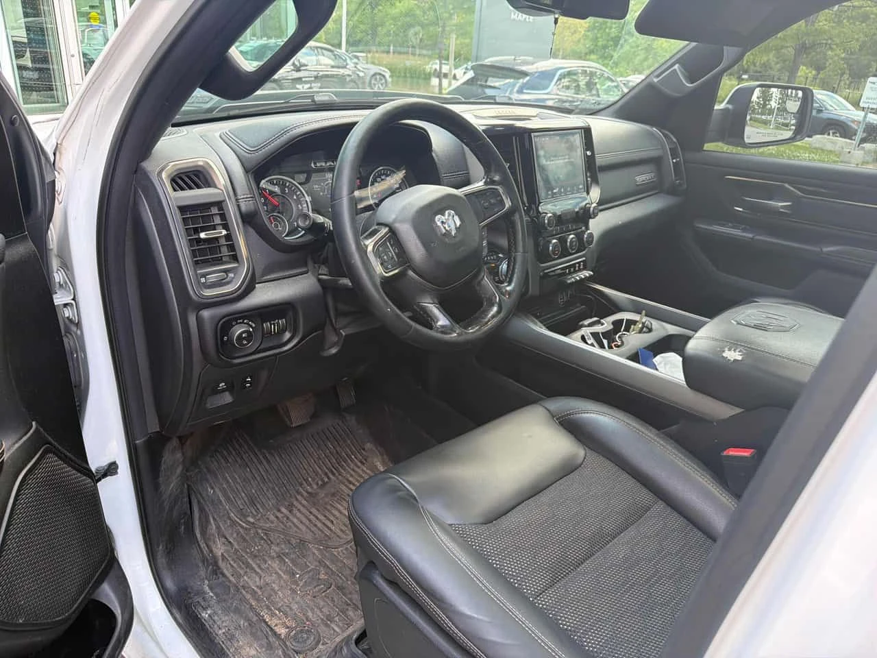 Dodge RAM 1500 * Sport * АВТОКРЕДИТ БЕЗ ПЪРВОНАЧАЛНА ВНОСКА* , снимка 5 - Автомобили и джипове - 55215920