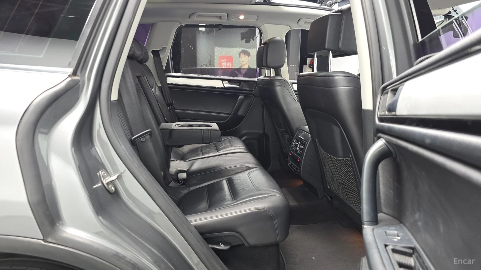 VW Touareg V6 3.0 TDI BlueMotion* КОЖА* НАВИ* ПАНО, снимка 10 - Автомобили и джипове - 55545658