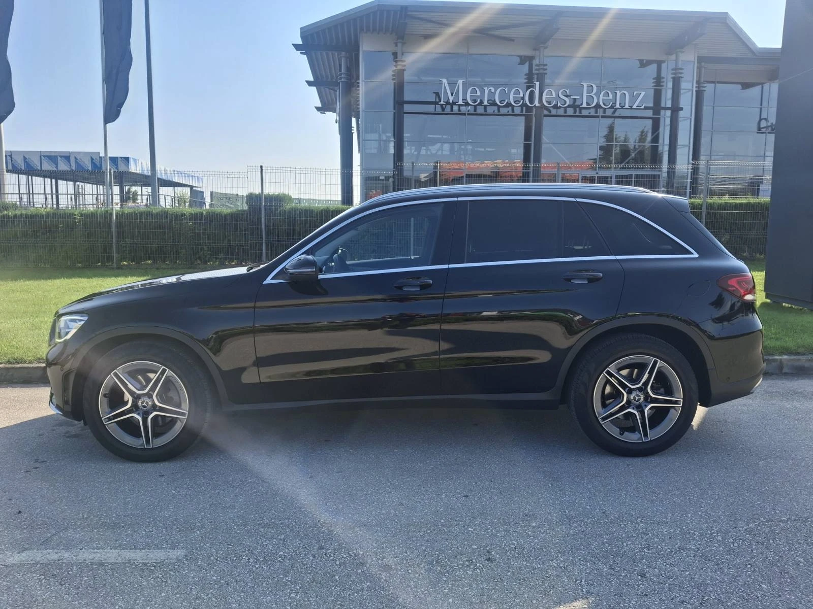 Mercedes-Benz GLC 220 d 4MATIC, снимка 5 - Автомобили и джипове - 55934156