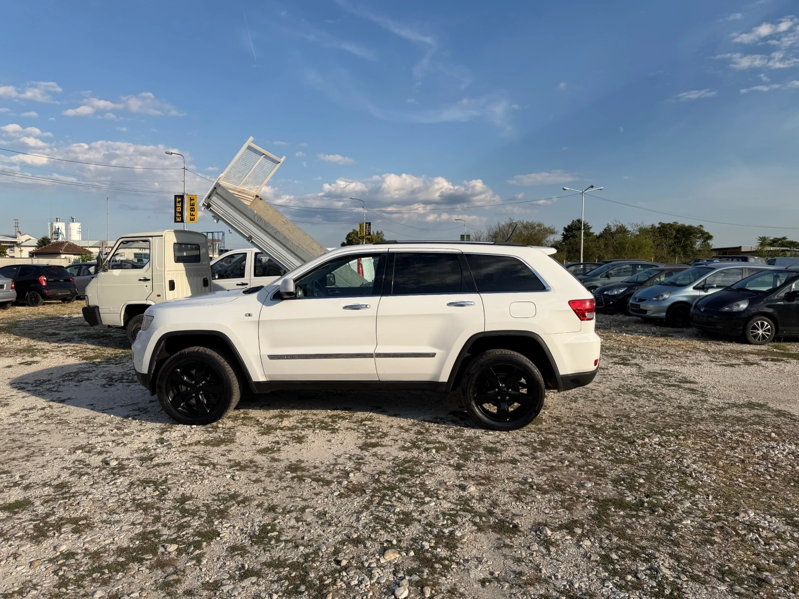Jeep Grand cherokee 3.0/Overland/barter/lizing, снимка 7 - Автомобили и джипове - 56144666