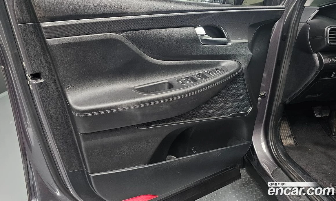 Hyundai Santa fe Diesel 2.2 2WD Prestige, снимка 13 - Автомобили и джипове - 56155655