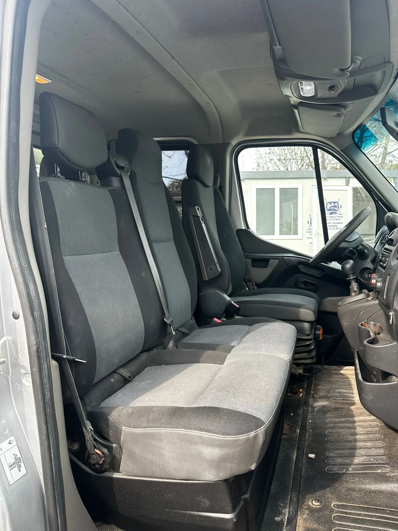 Renault Master 3, 5 Тона 4.33 междуосие 2.3 DCI , снимка 15 - Бусове и автобуси - 54479618