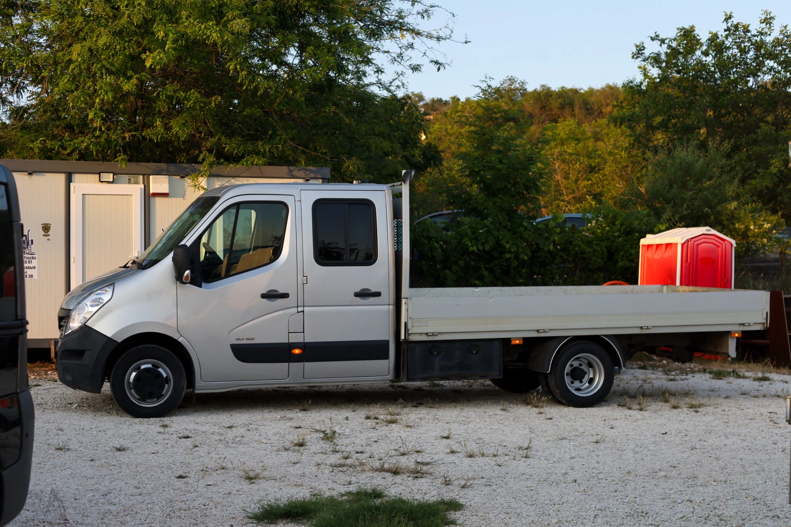 Renault Master 3, 5 Тона 4.33 междуосие 2.3 DCI , снимка 5 - Бусове и автобуси - 54479618