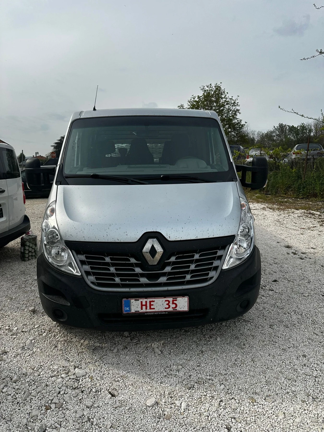 Renault Master 3, 5 Тона 4.33 междуосие 2.3 DCI , снимка 3 - Бусове и автобуси - 54479618