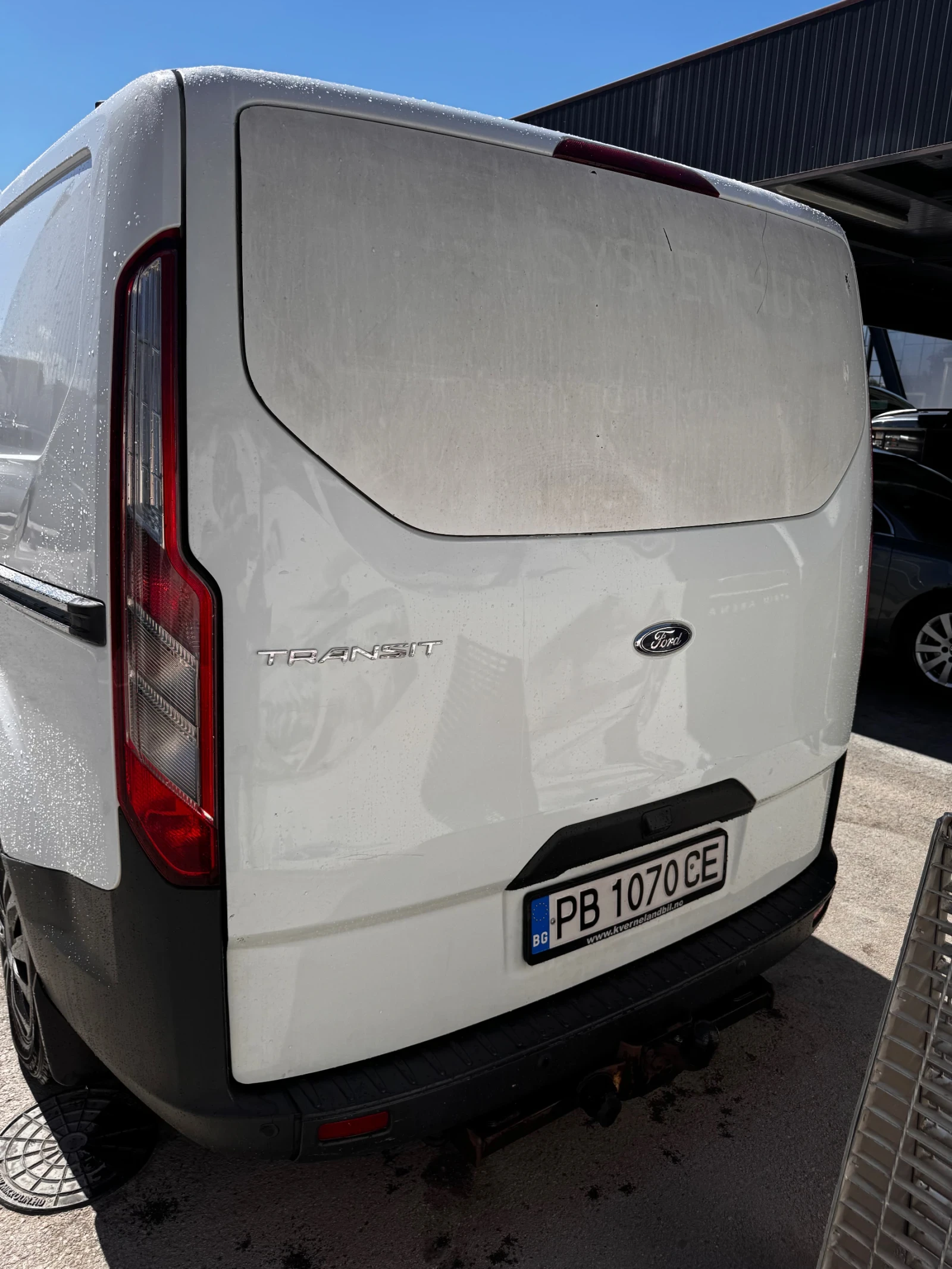 Ford Transit Custom 2.2 TDCi 125 к.с., снимка 5 - Бусове и автобуси - 56151052