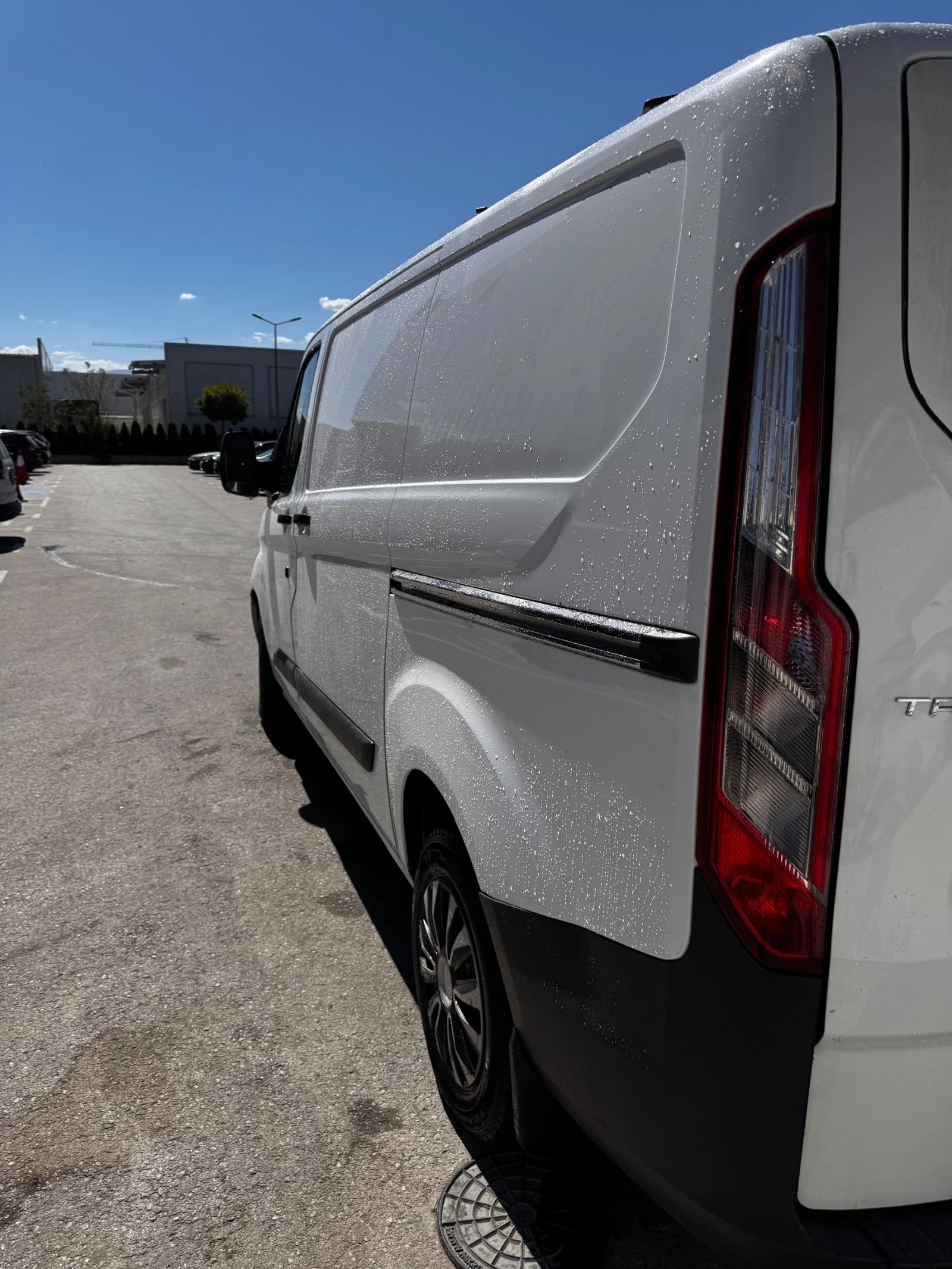 Ford Transit Custom 2.2 TDCi 125 к.с., снимка 6 - Бусове и автобуси - 56151052
