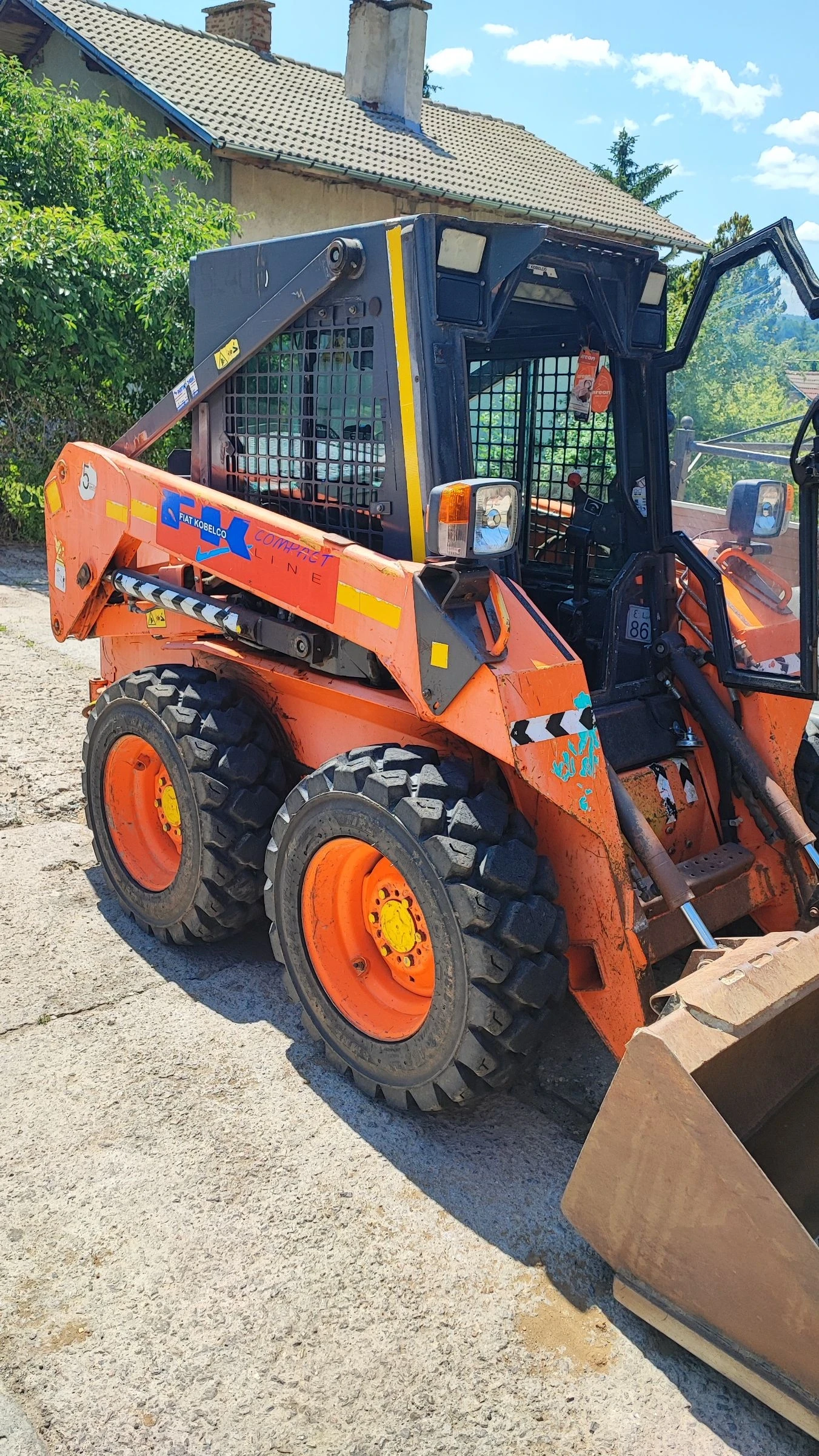 ���� ����� �������� Bobcat ���� ������� | Mobile.bg � ����������� 1