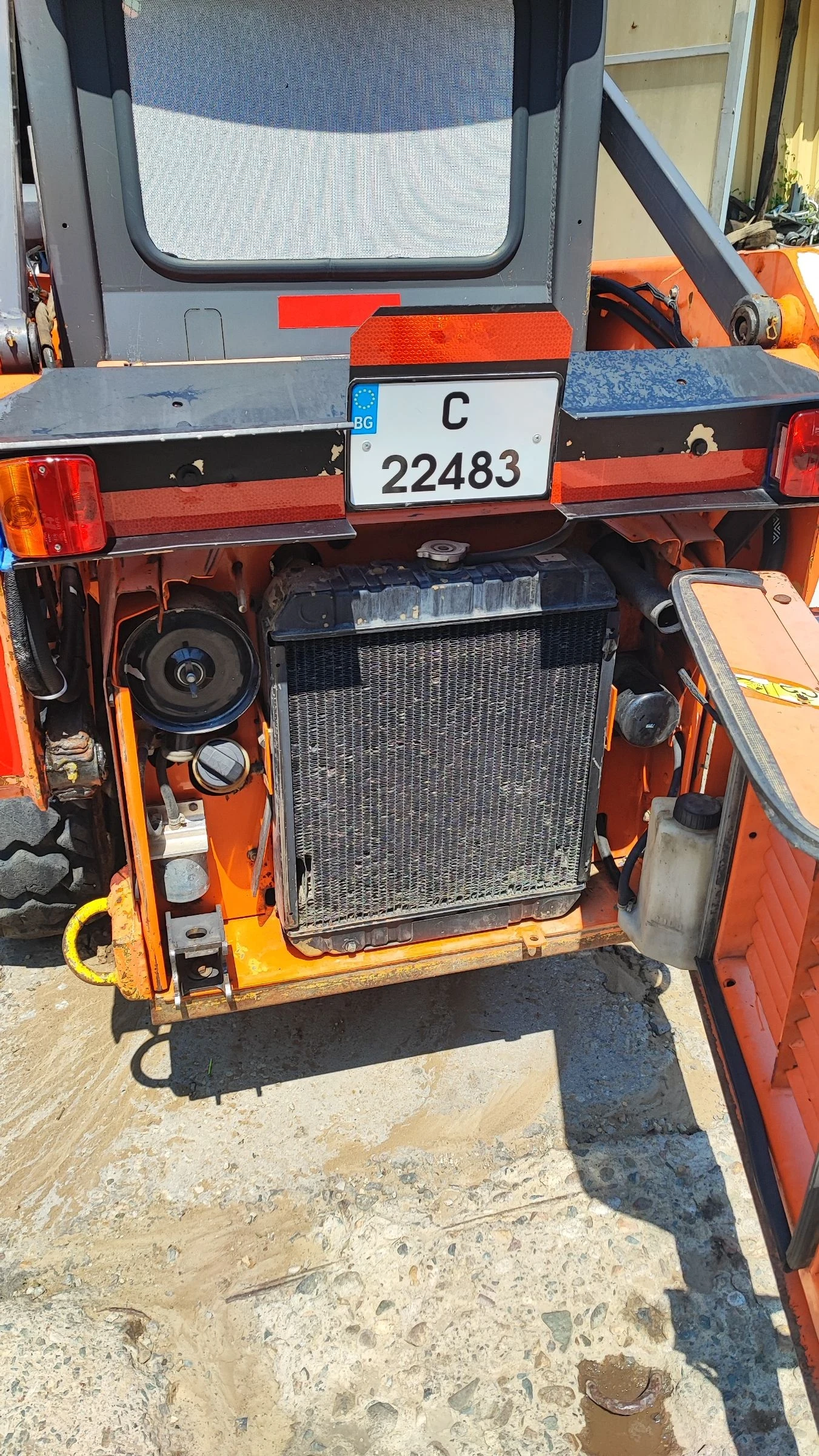 Мини челни товарачи Bobcat Фиат Кобелко - изображение 4