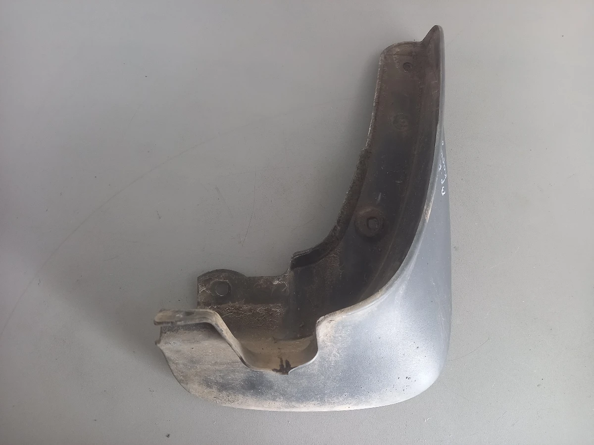 Калобран преден десен Киа Карнивал (н)