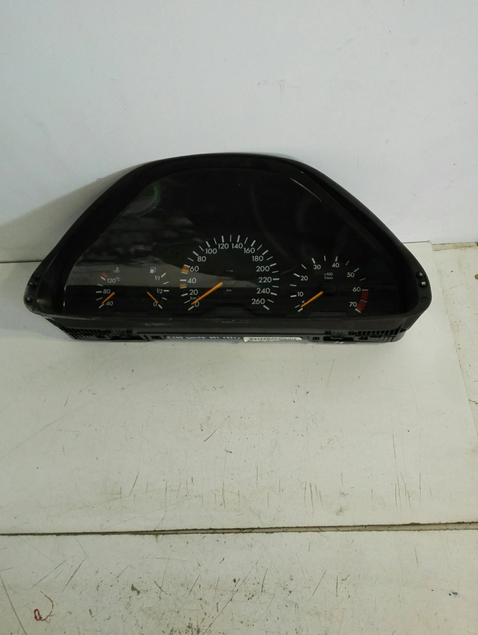   200 2.0  | Mobile.bg   1