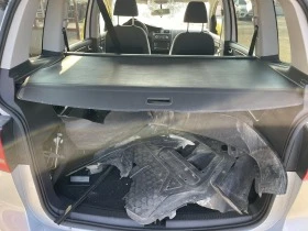 VW Touran 2.0, снимка 9