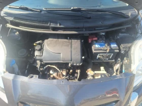 Toyota Yaris 1.0i klima , снимка 11