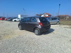 Toyota Yaris 1.0i klima , снимка 2