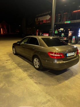Mercedes-Benz E 200, снимка 7