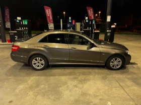 Mercedes-Benz E 200, снимка 4