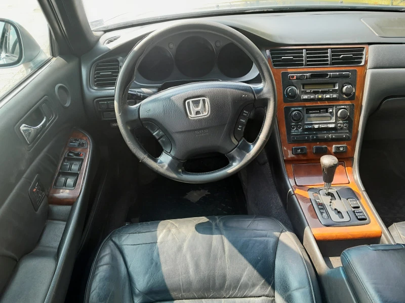 Honda Legend Ka9, снимка 14 - Автомобили и джипове - 46948545