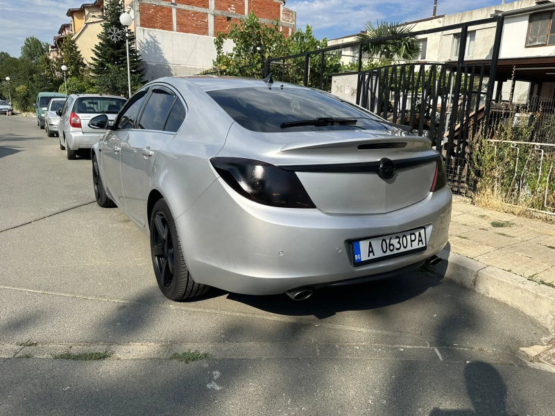 Opel Insignia 2.0 turbo, снимка 6 - Автомобили и джипове - 47599986