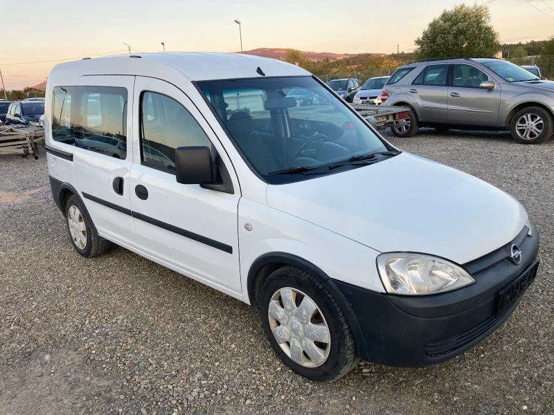 Opel Combo 1.3 CDTI, снимка 8 - Автомобили и джипове - 47564102