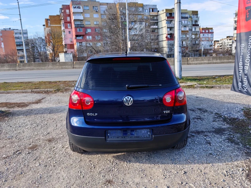 VW Golf 1.9 tdi 105ps Navi, снимка 7 - Автомобили и джипове - 48804365