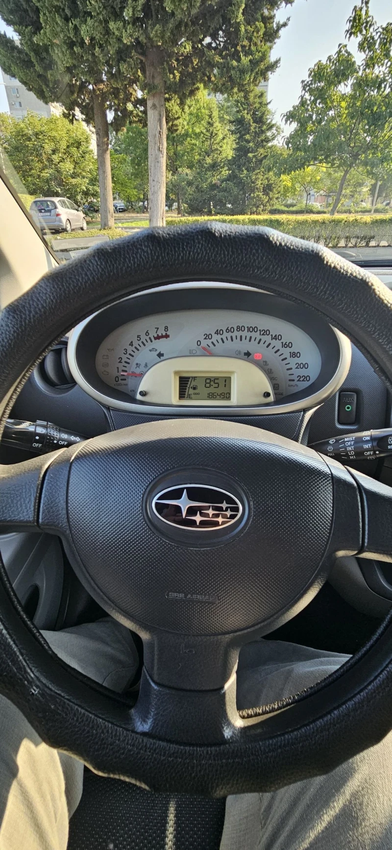 Subaru Justy, снимка 10 - Автомобили и джипове - 48915344