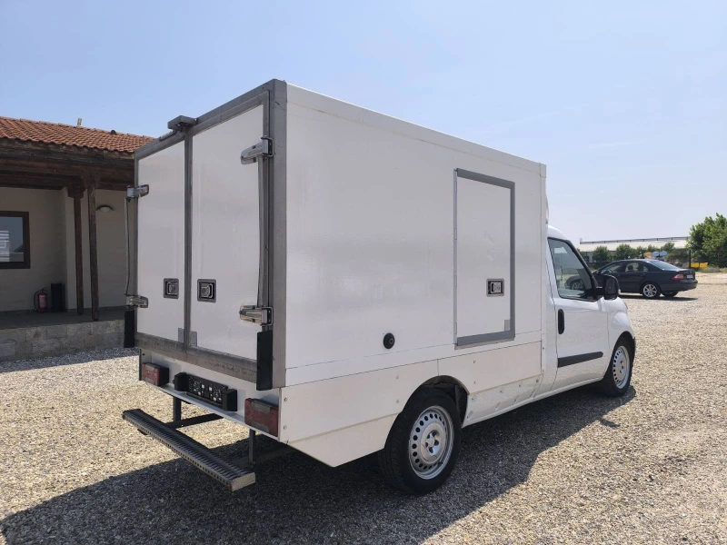 Fiat Doblo 1.6D Хладилен, снимка 7 - Автомобили и джипове - 50641831