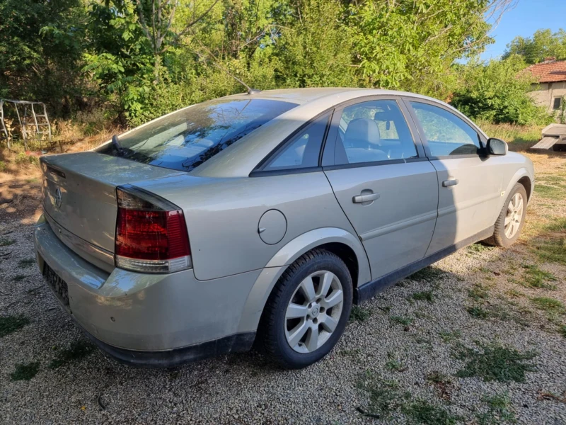 Opel Vectra 1.8 16V/GTS/ Навигация/Парктроници/Ксенон/Катализа, снимка 7 - Автомобили и джипове - 51899533
