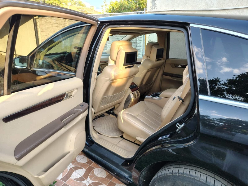 Mercedes-Benz R 500, снимка 6 - Автомобили и джипове - 52400508