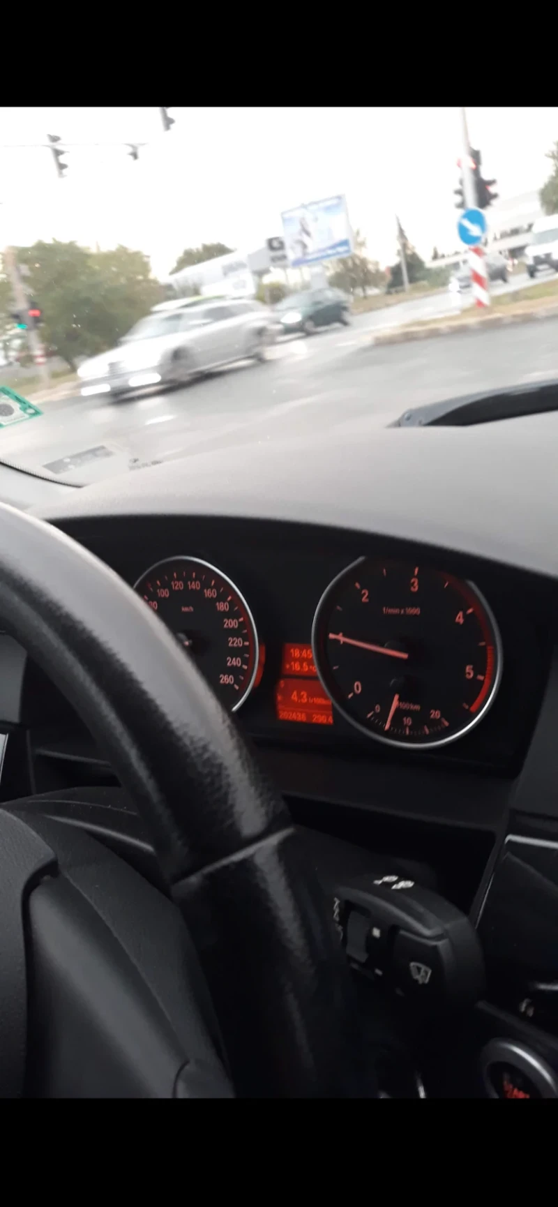 BMW 525, снимка 2 - Автомобили и джипове - 53213171