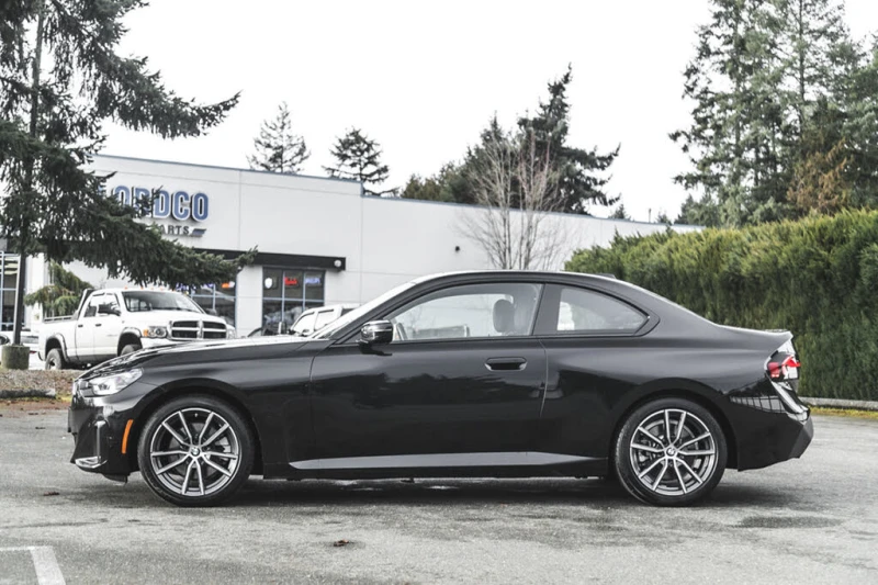 BMW 230 XDRIVE * CAMERA * LED * ПОДГРЕВ * NAVI, снимка 5 - Автомобили и джипове - 53419328