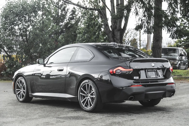 BMW 230 XDRIVE * CAMERA * LED * ПОДГРЕВ * NAVI, снимка 8 - Автомобили и джипове - 53419328