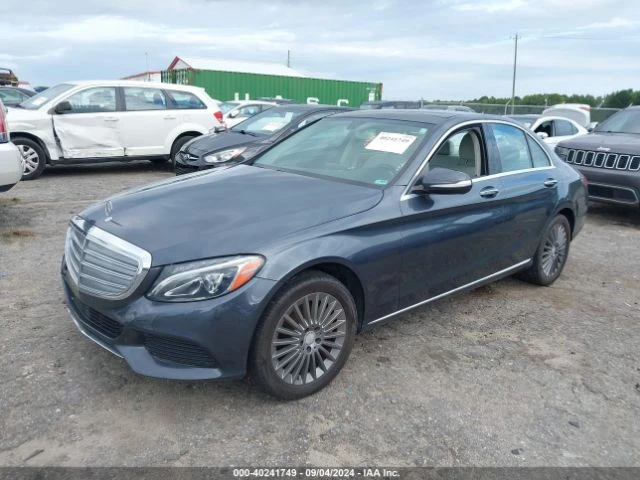 Mercedes-Benz C 300 4MATIC/LUXURY * КРАЙНА ЦЕНА* , снимка 2 - Автомобили и джипове - 47459440